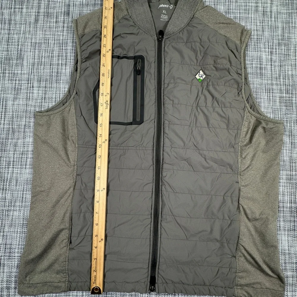 johnnie-O *orders ship